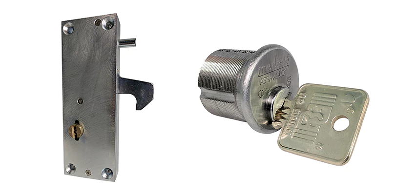 RR Fence Gates Brink Locks Repair in Rosamond, California